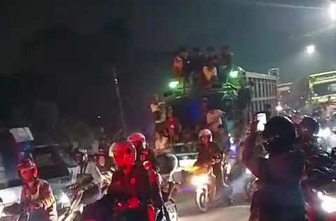 Dedi Mulyadi Ancam Tutup Tambang di Parung Panjang