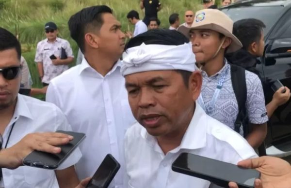 Dedi Mulyadi Minta KLHK Bongkar Vila Ilegal di Puncak