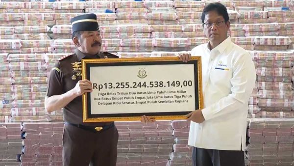 Duit Sitaan Kasus CPO Senilai Rp 13 Triliun Diserahkan ke Negara