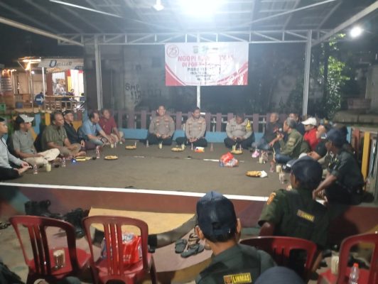 Kapolsek Cikbar Gelar Ngopi Bareng Warga Graha Asri Residence