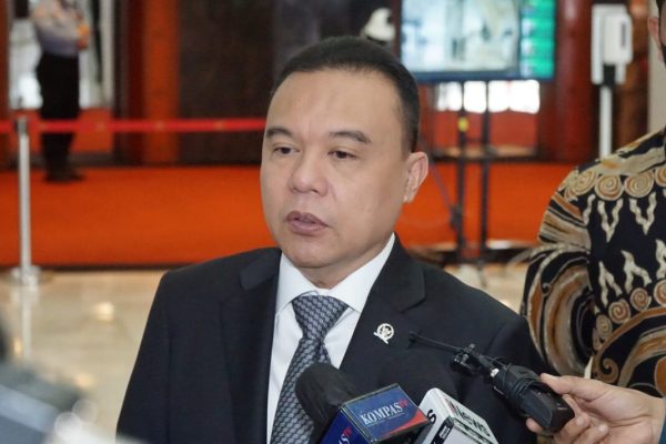 DPR Mulai Bahas Tuntutan Ojol Hari Ini